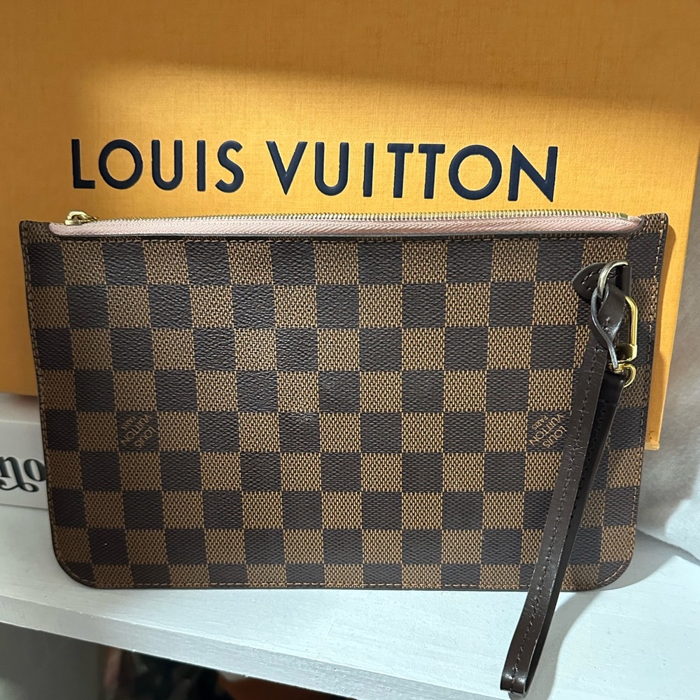Authentic Louis Vuitton Damier wristlet
